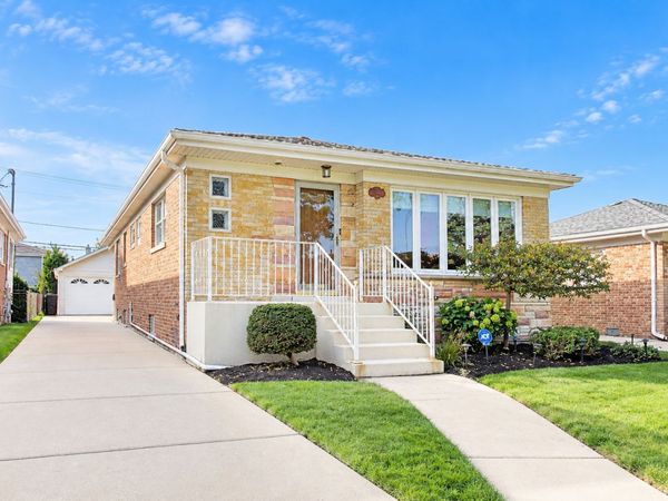8329 W Sunnyside Avenue , Norridge, IL 60706