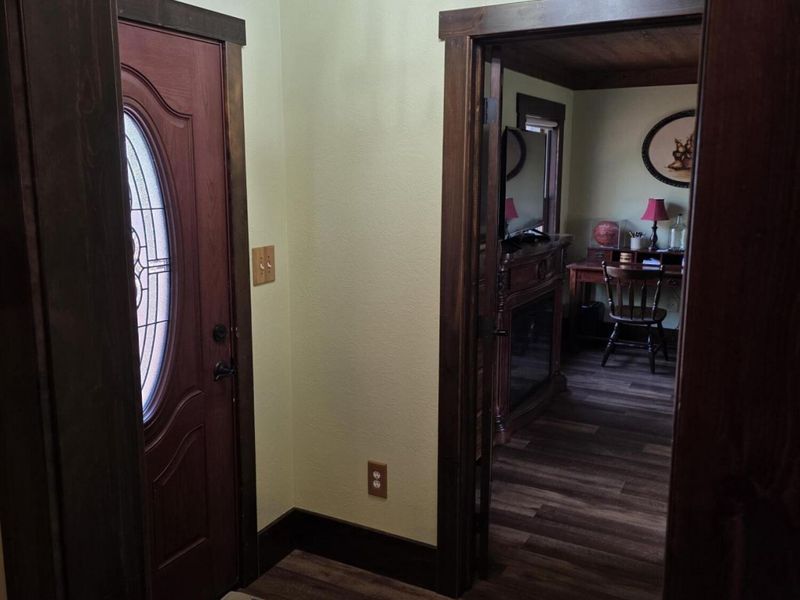 408 S Blackhoof Street, Wapakoneta, OH 45895 Photo 32
