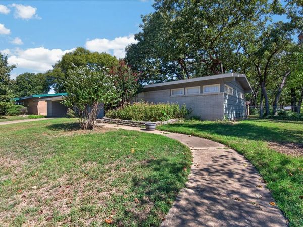 110 Forrest Park Road, Bartlesville, OK 74003