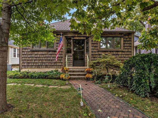 2106 Erie Street, North Kansas City, MO 64116