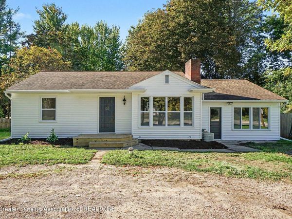 1310 E Grand River Road, Williamston, MI 48895