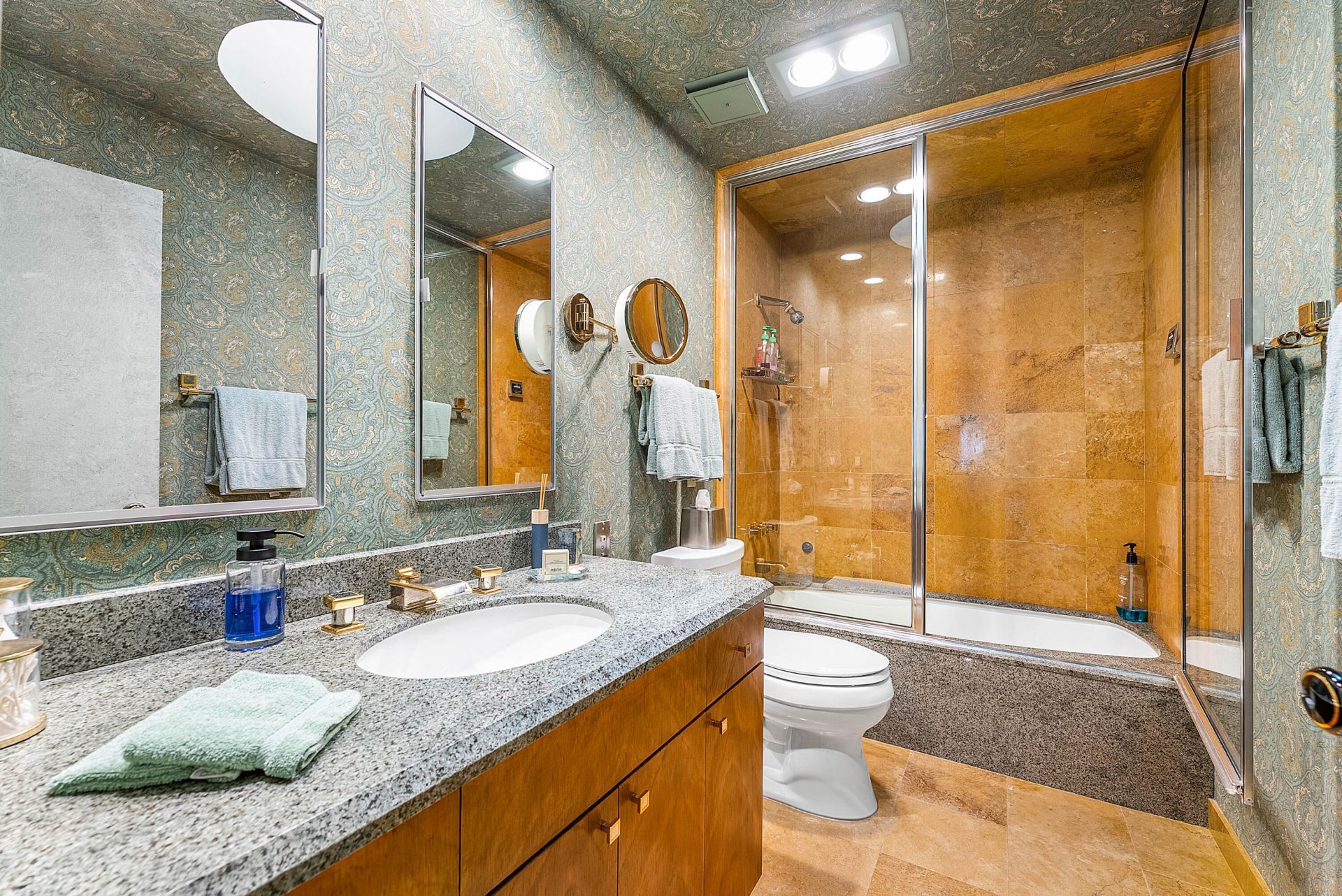 13 Sloans Curve Drive, Palm Beach, FL 33480 Photo