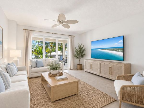 822 Bay Colony Drive S, Juno Beach, FL 33408