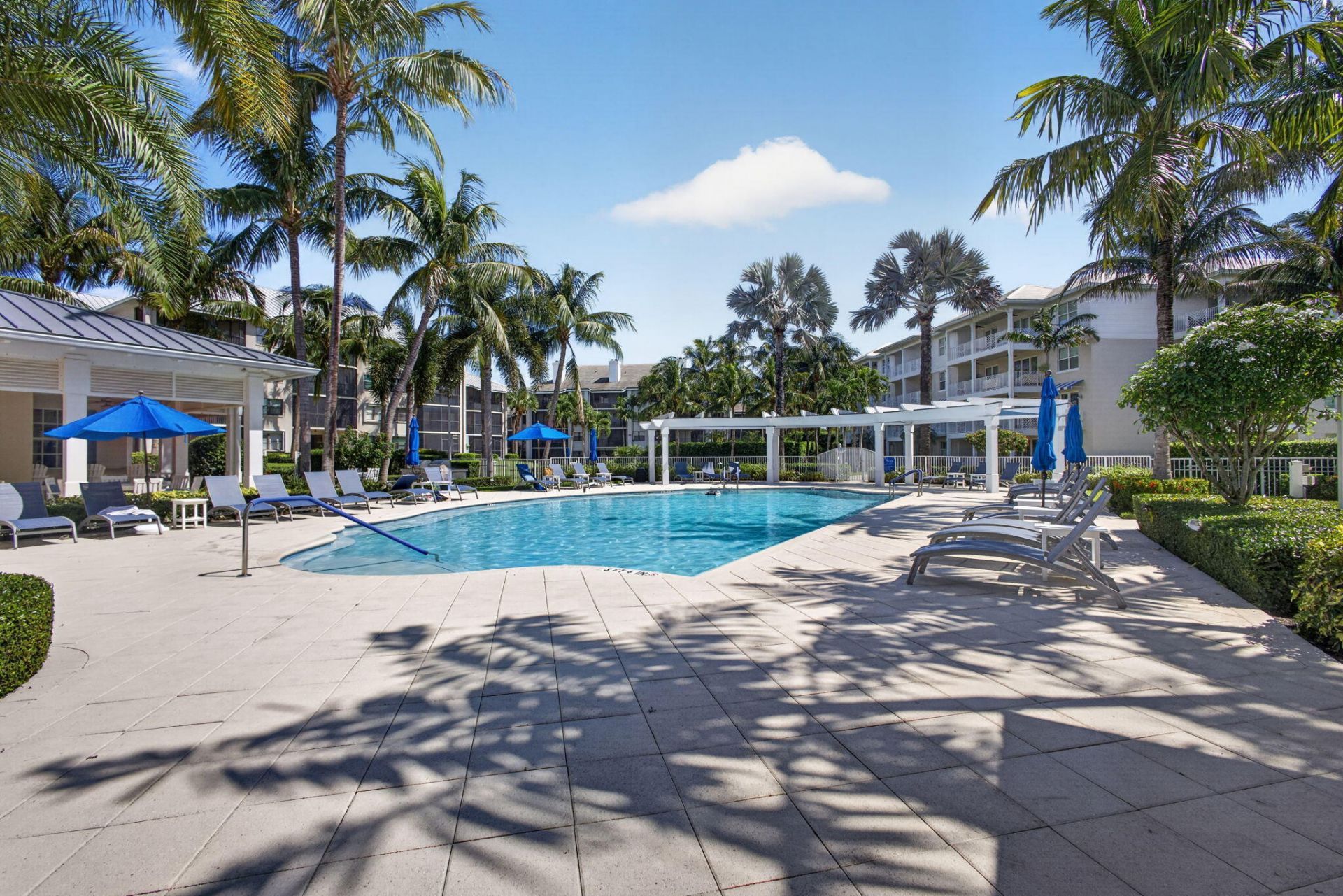 822 Bay Colony Drive S, Juno Beach, FL 33408 Photo