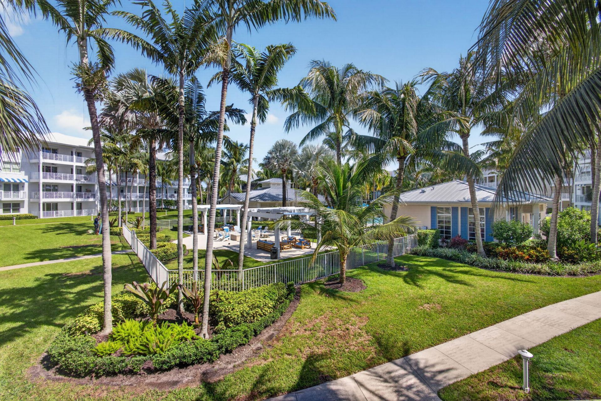 822 Bay Colony Drive S, Juno Beach, FL 33408 Photo