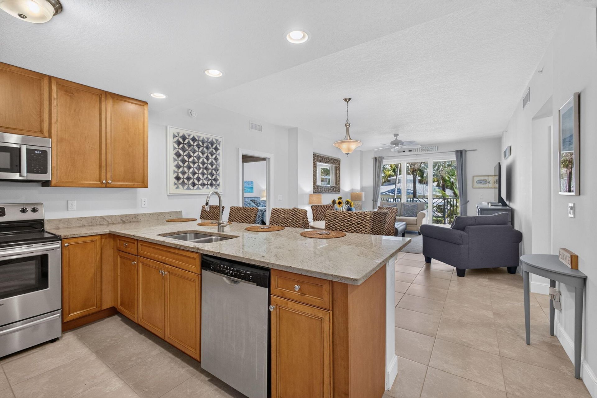 822 Bay Colony Drive S, Juno Beach, FL 33408 Photo