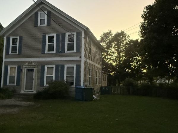 73 Acapesket Rd, Unit 2, Falmouth, MA 02563