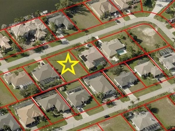 3015 SW 26TH COURT , CAPE CORAL, FL 33914
