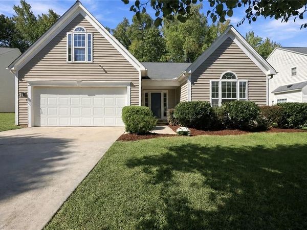 3339 Cherrybrook Drive , Jamestown, NC 27282