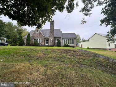 701 S STATE ROAD, BARNESVILLE, PA 18214
