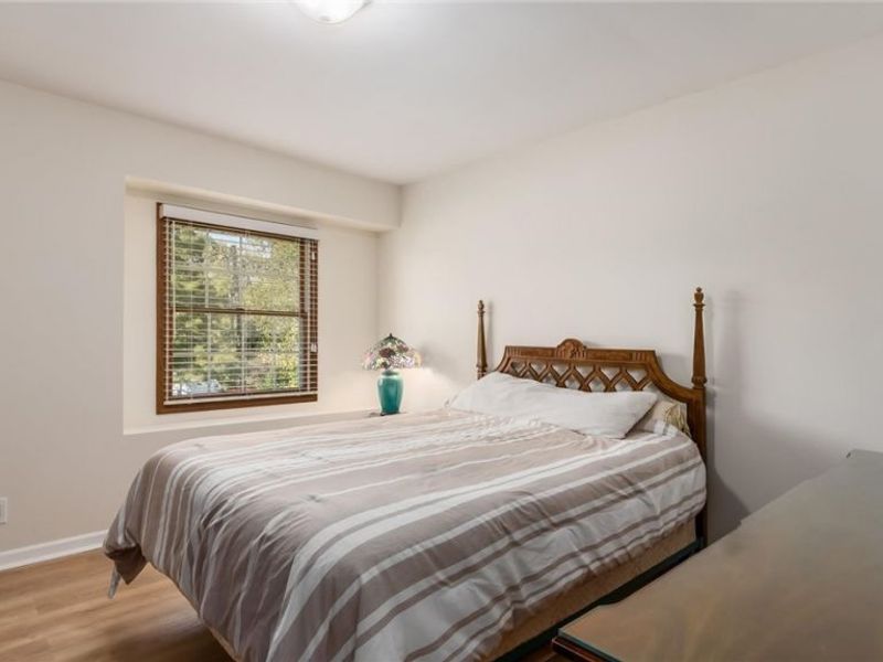 2574 E Newman Street , Zanesville, OH 43701 Photo 16