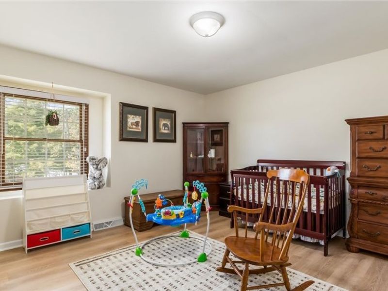 2574 E Newman Street , Zanesville, OH 43701 Photo 19
