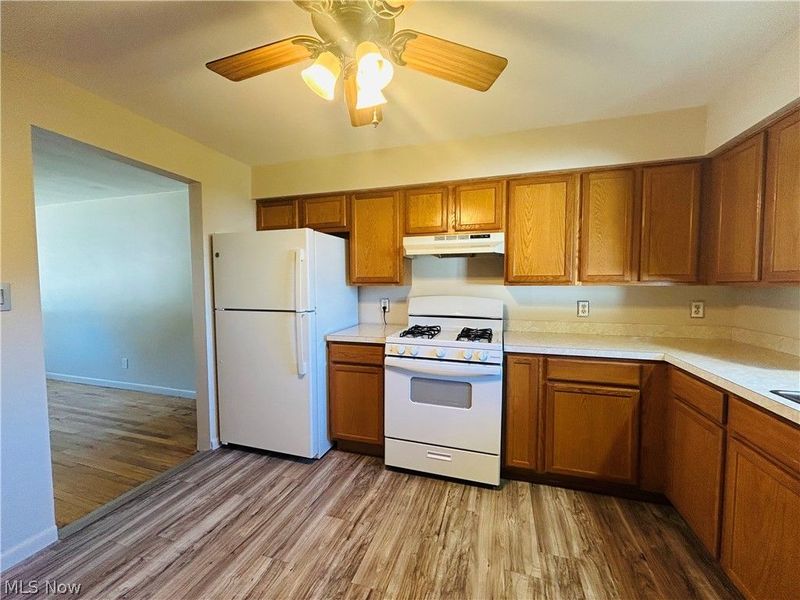 3370 W Bailey Road, Cuyahoga Falls, OH 44221 Photo 8