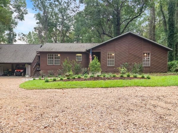 13418 N MERIDIAN Road , Tallahassee, FL 32312