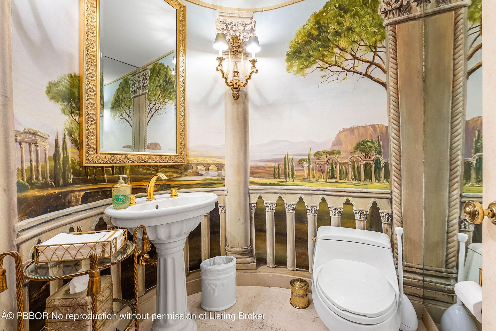 13 Sloans Curve Drive, Unit 13, Palm Beach, FL 33480 Photo