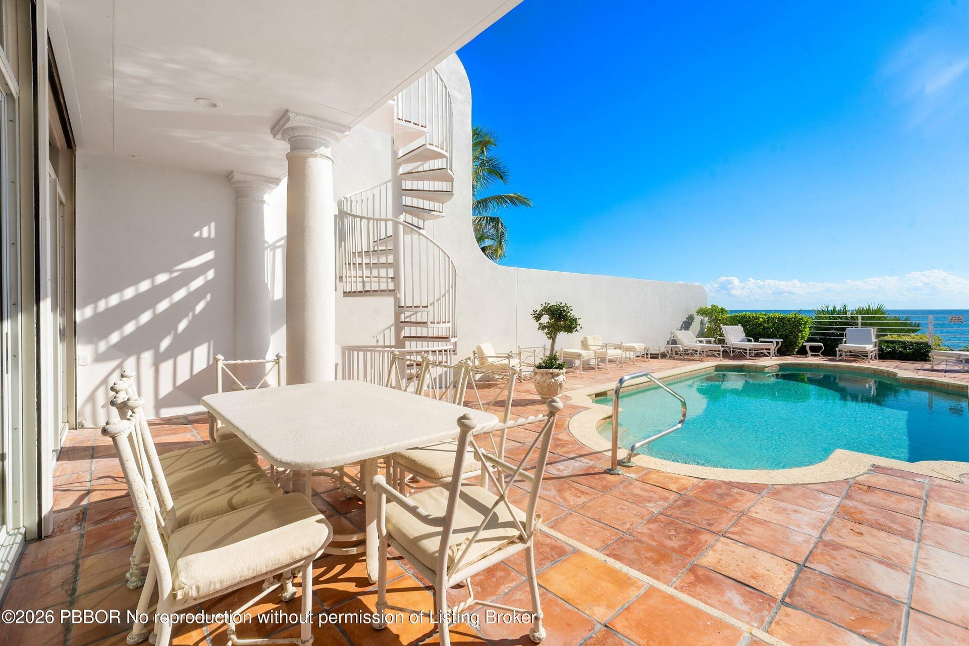 13 Sloans Curve Drive, Unit 13, Palm Beach, FL 33480 Photo