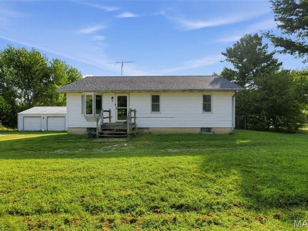 10 Gage Road , Eldon, MO 65026