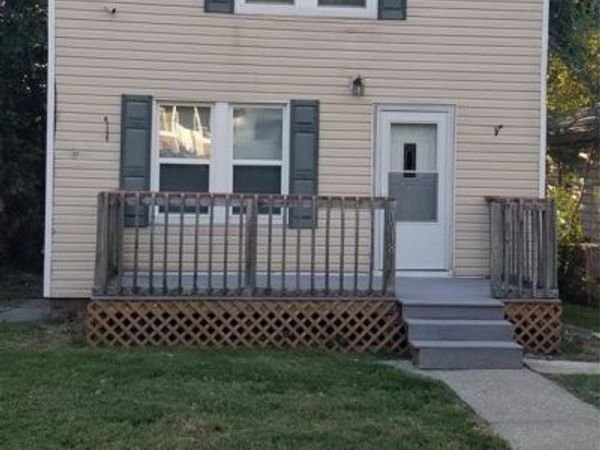 1918 Jersey Street, Alton, IL 62002