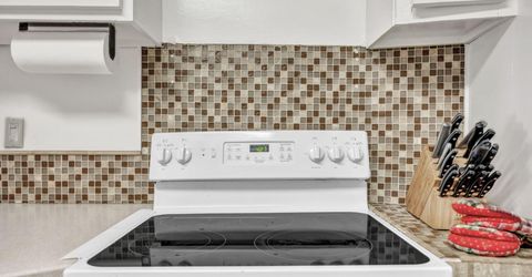 4660 W Leonesio Drive, Sun Valley, NV 89433 Photo