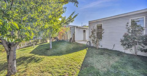 4660 W Leonesio Drive, Sun Valley, NV 89433 Photo
