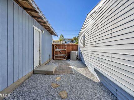 4660 W Leonesio Drive, Sun Valley, NV 89433 Photo