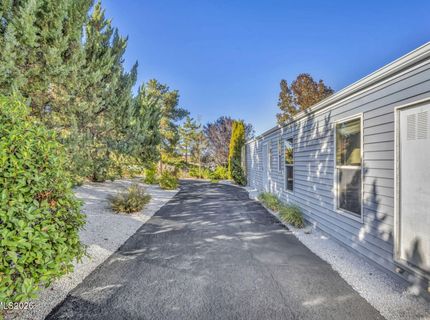 4660 W Leonesio Drive, Sun Valley, NV 89433 Photo