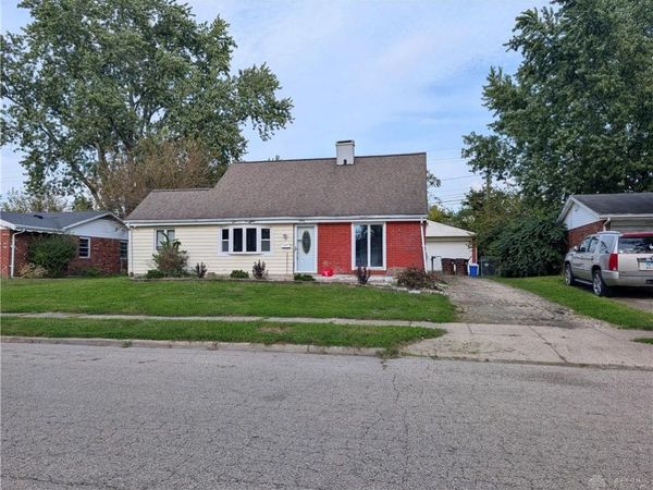 3059 Wyoming Drive, Xenia, OH 45385