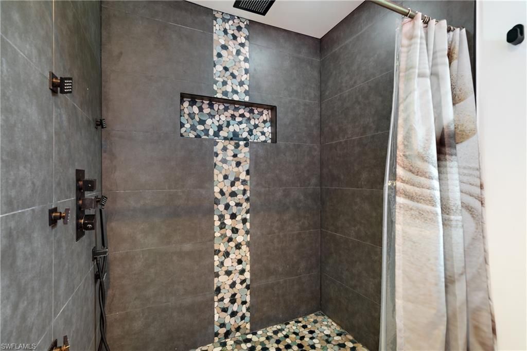 1306 SE 12th St, Cape Coral, FL 33990 Photo