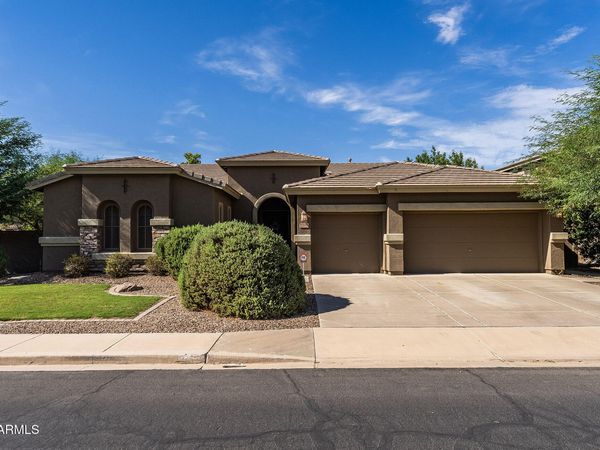 2290 E Coconino Drive, Chandler, AZ 85249