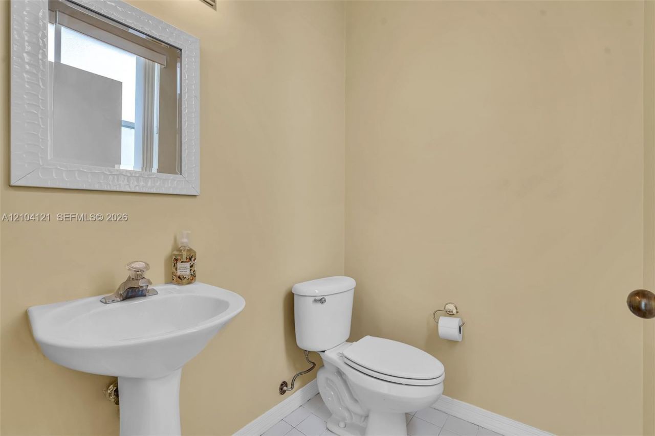 7792 NW 18th St , Pembroke Pines, FL 33024 Photo