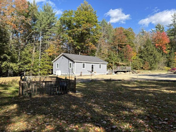 93 Old Greenfield Road, Peterborough, NH 03458