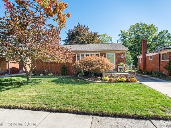 29404 Milton Avenue, Madison Heights, Mi 48071