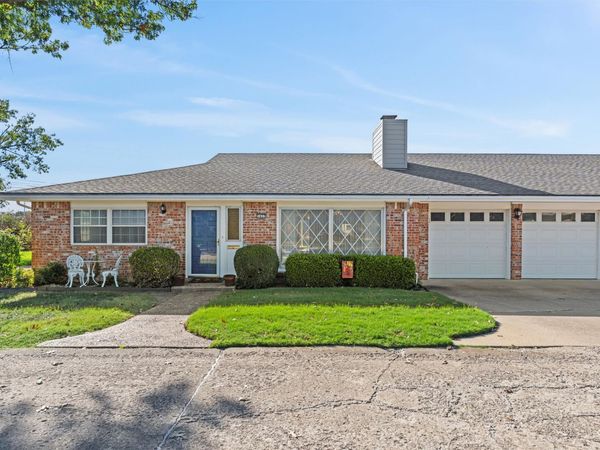1437 Swan Drive, Bartlesville, OK 74006