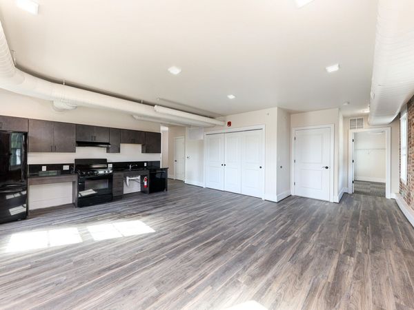 400 N River Street, Unit 205, Ypsilanti, MI 48198