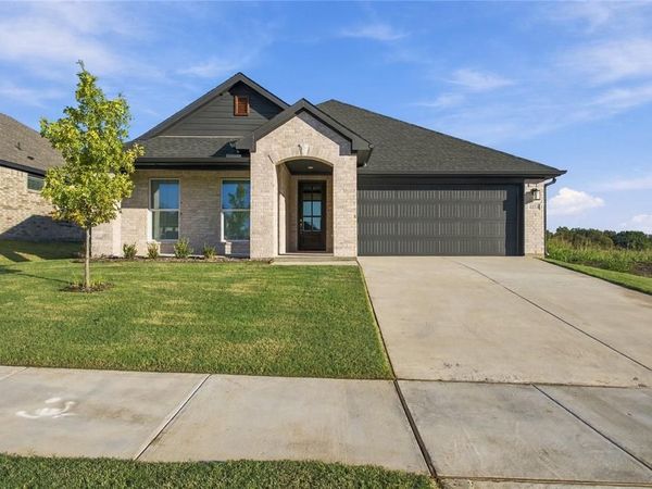 4215 Hummingbird Drive, Sherman, TX 75092