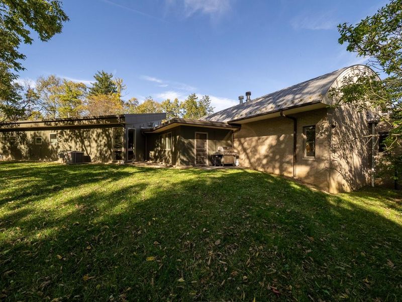 5415 Linworth Road, Columbus, OH 43235 Photo 46