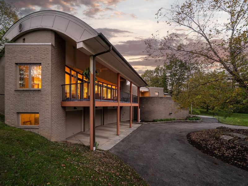 5415 Linworth Road, Columbus, OH 43235 Photo 47