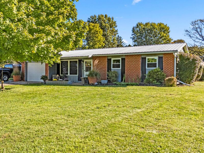 100 Clearview Drive NE, Newark, OH 43055 Photo 3