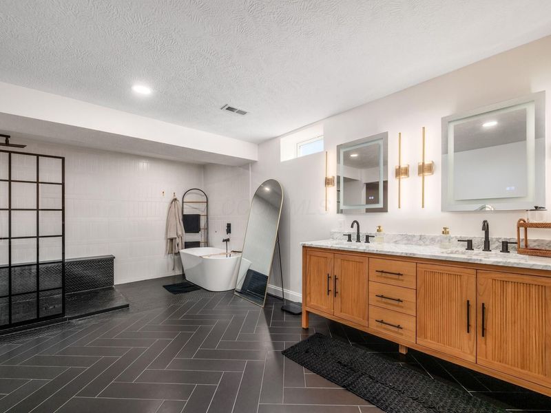 109 Thrush Circle , Pickerington, OH 43147 Photo 18