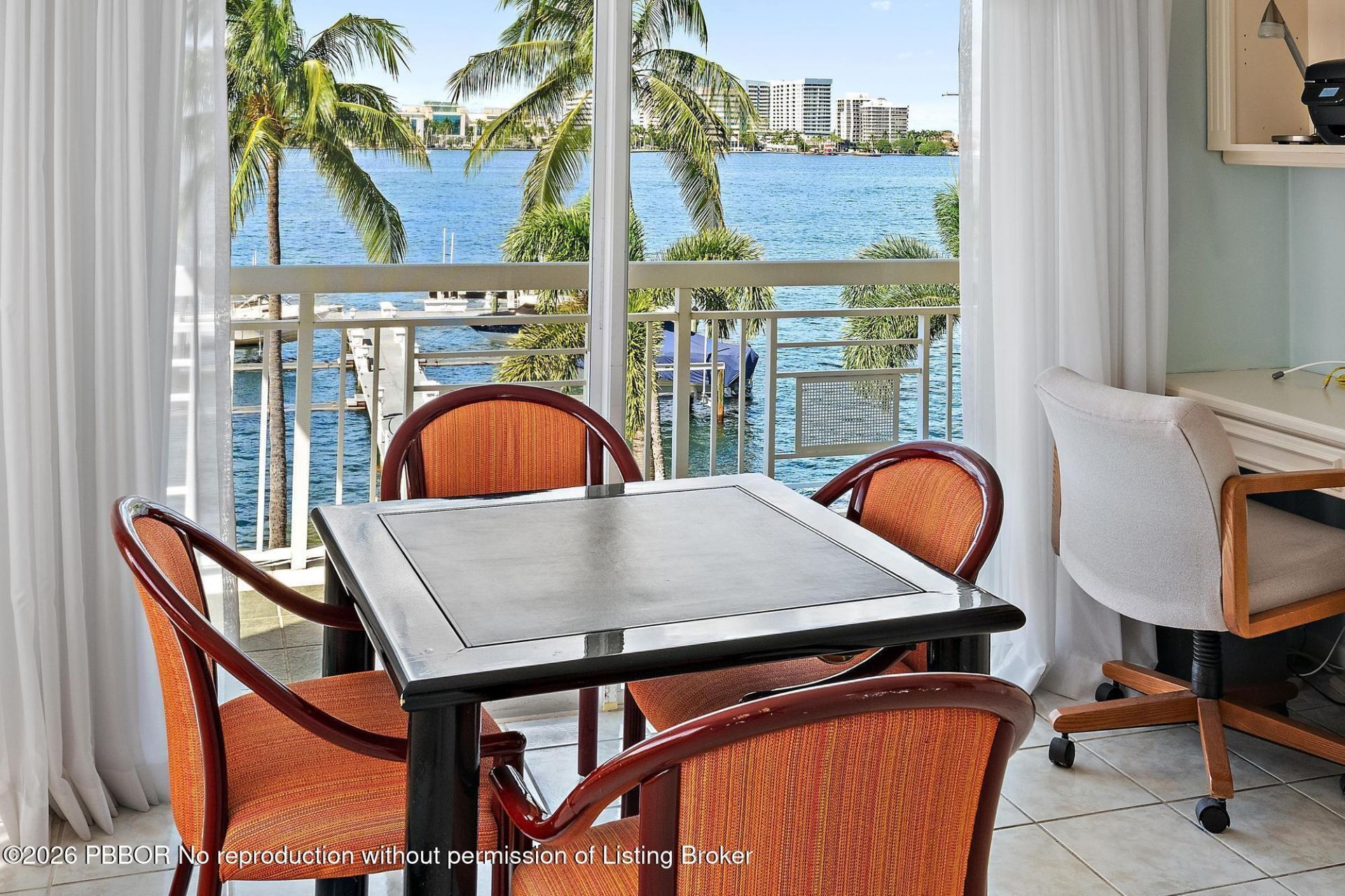 250 Bradley Place, Unit 408, Palm Beach, FL 33480 Photo