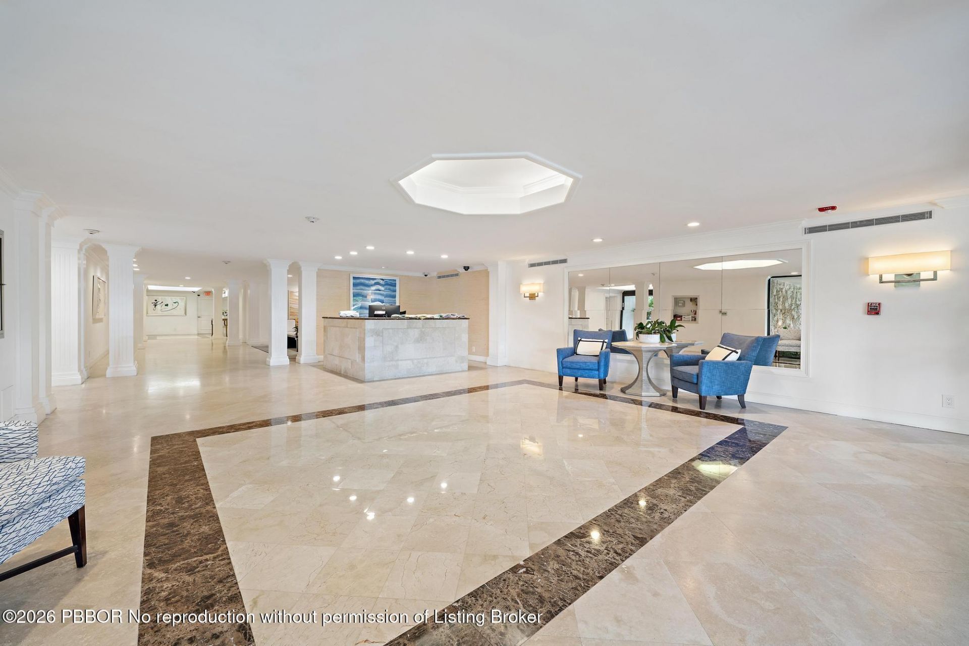 250 Bradley Place, Unit 408, Palm Beach, FL 33480 Photo