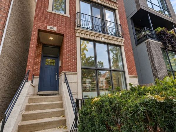 853 N Wood Street , Unit 1, Chicago, IL 60622
