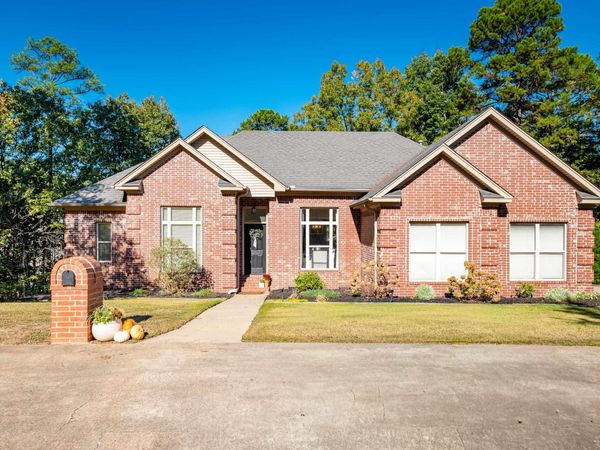 2622 Valley Park Drive, Little Rock, AR 72212