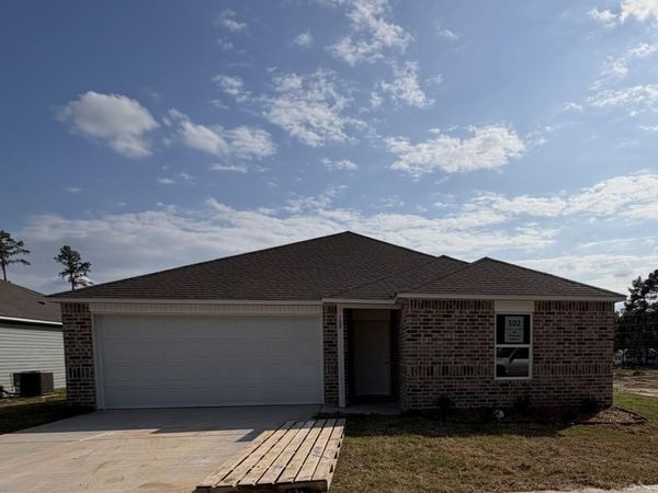 109 Flat Wood Avenue, Benton, AR 72015