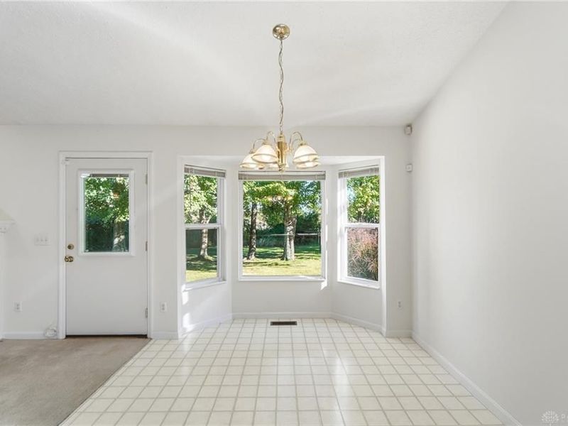 674 Parkland Drive, Union Township, OH 45244 Photo 10