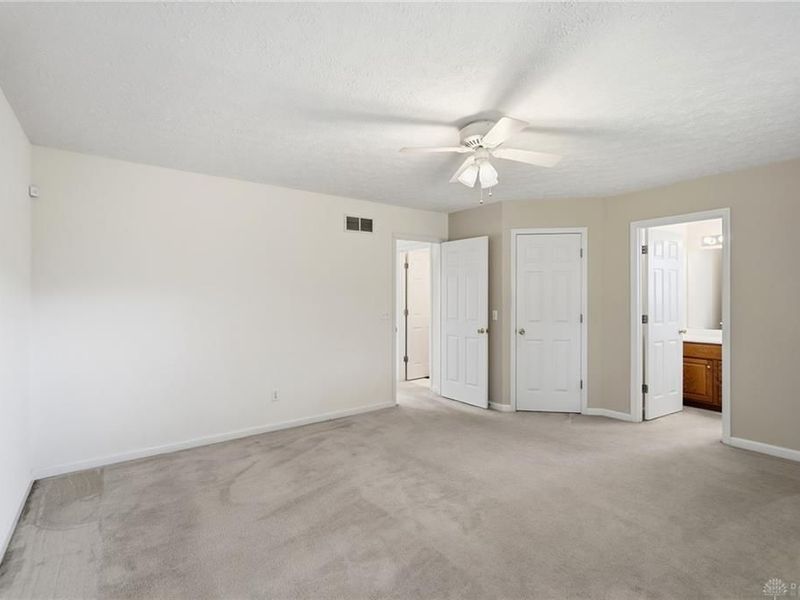 674 Parkland Drive, Union Township, OH 45244 Photo 16