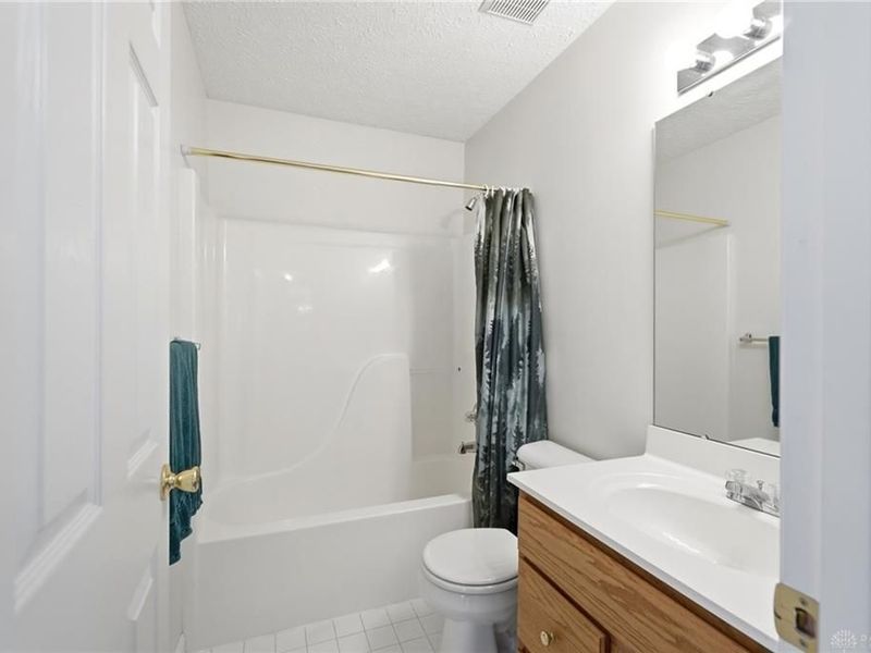 674 Parkland Drive, Union Township, OH 45244 Photo 25
