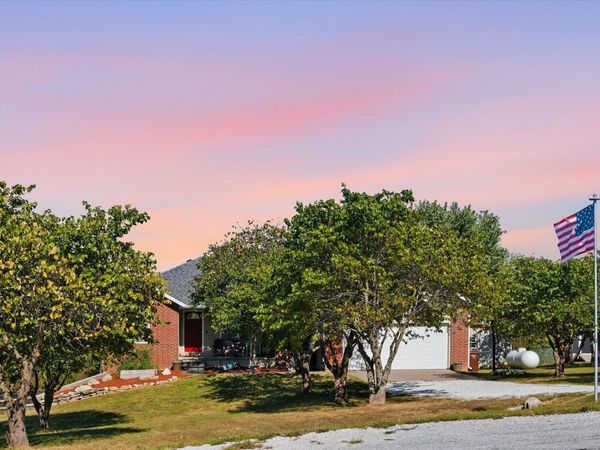 144 Bear Den Court , Highlandville, MO 65669