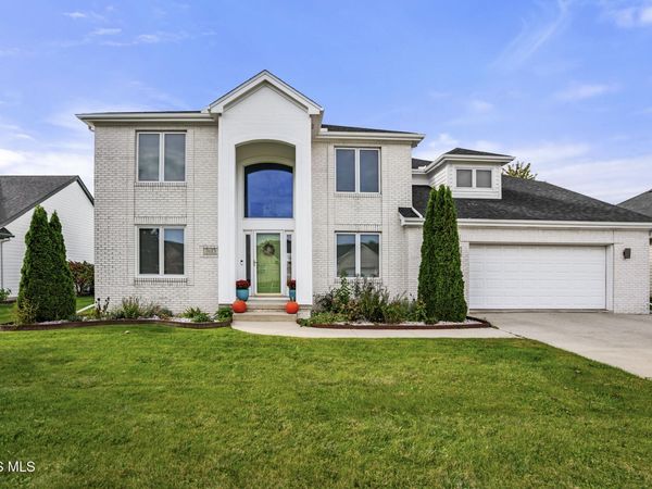 7625 Timbers Boulevard, Waterville, OH 43566