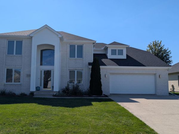 7625 Timbers Boulevard , Waterville, OH 43566